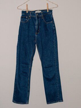 Abercrombie & Fitch Ultra High Rise Ankle Straight Jeans